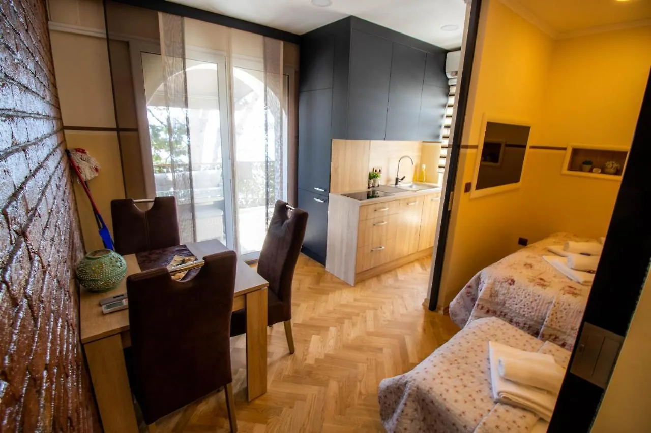 Villa Petrac - App5 & App5A Banjol