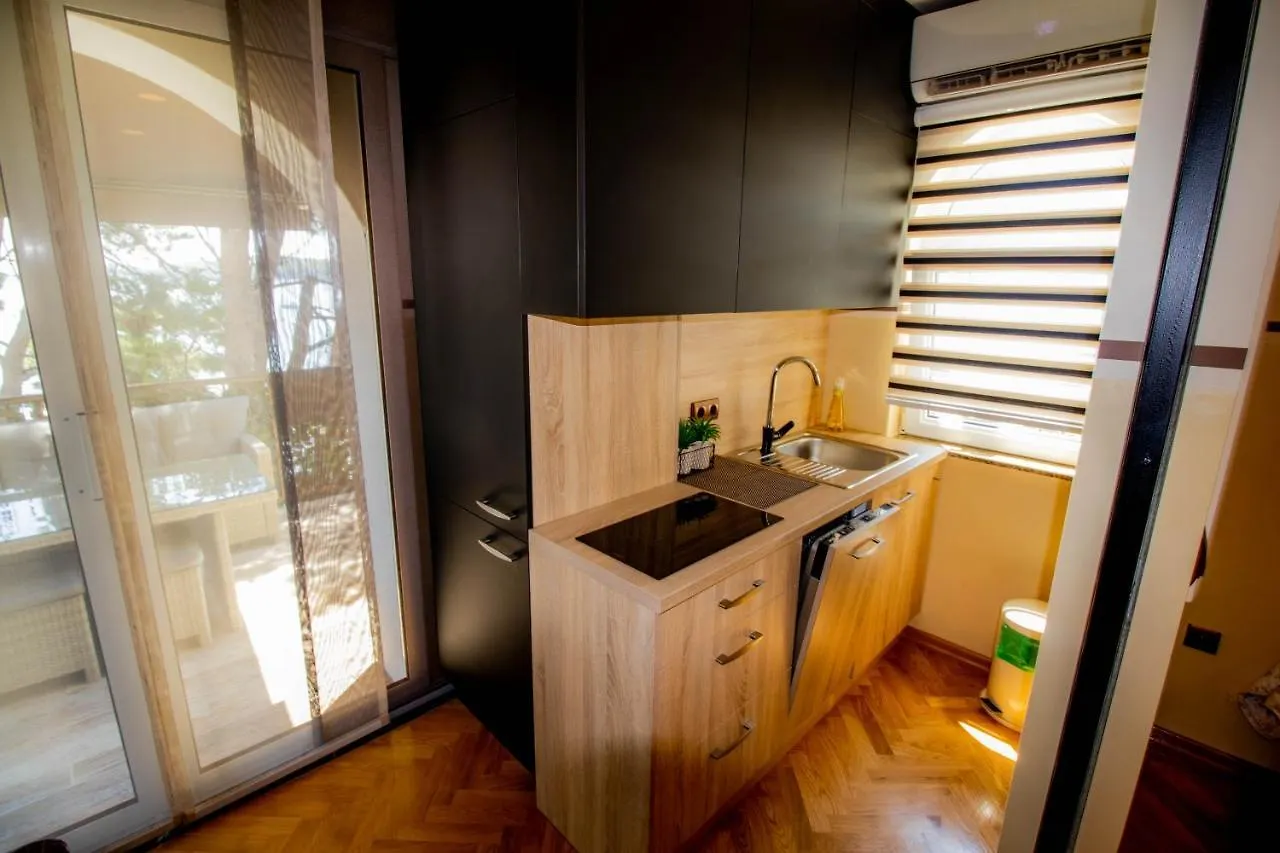 Villa Petrac - App5 & App5A Banjol